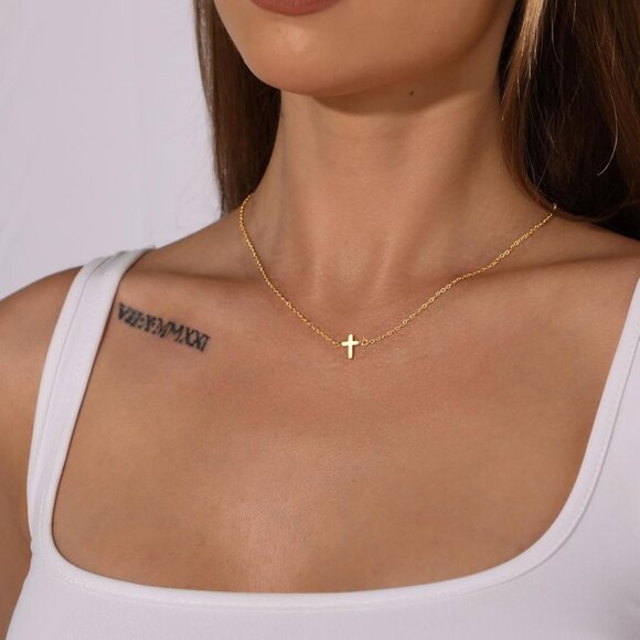 Elegant 14K Gold Plated Dainty Cross Choker Necklace for Women - Picture 4 of 7